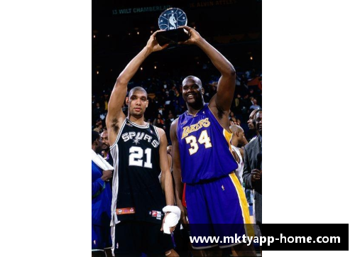 NBA明星赛全场精彩回放：全明星球员的绝佳表现与激动时刻